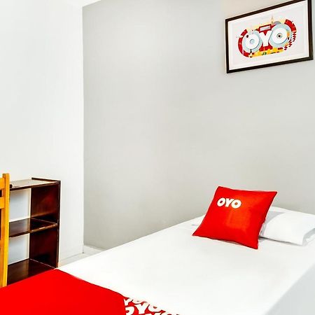 Oyo Hotel Lisboa, São José dos Campos 外观 照片