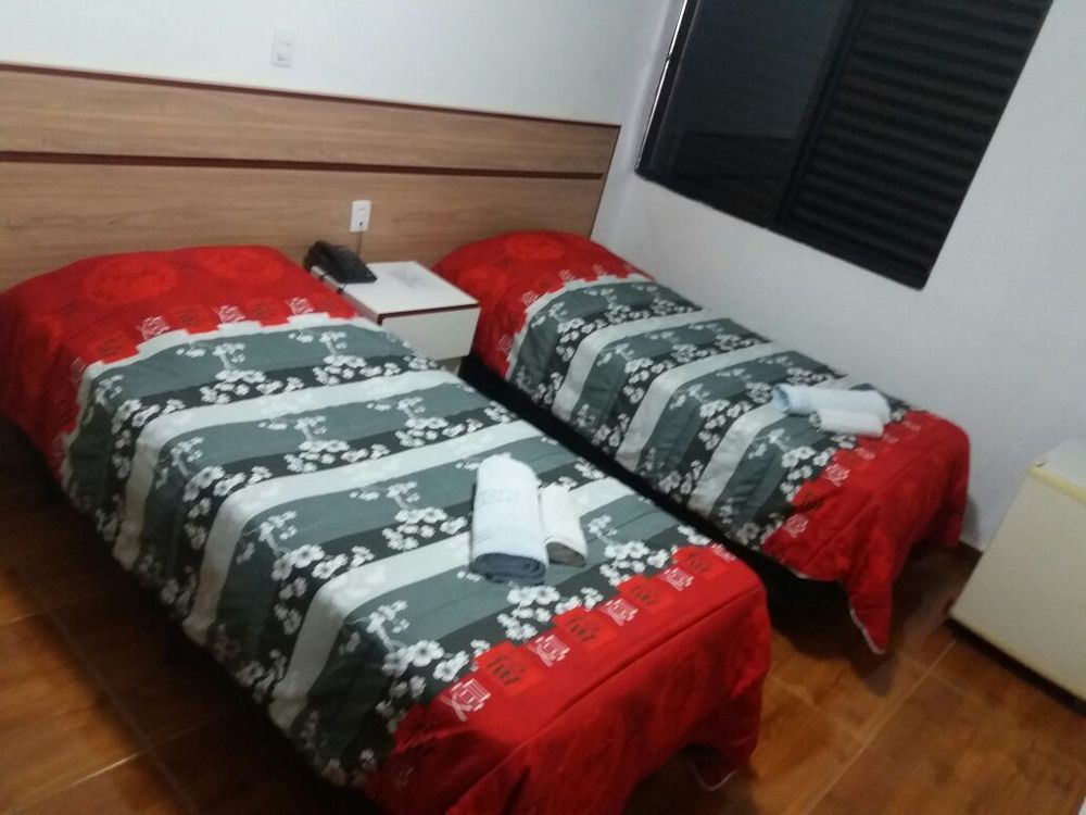 Oyo Hotel Lisboa, São José dos Campos 外观 照片